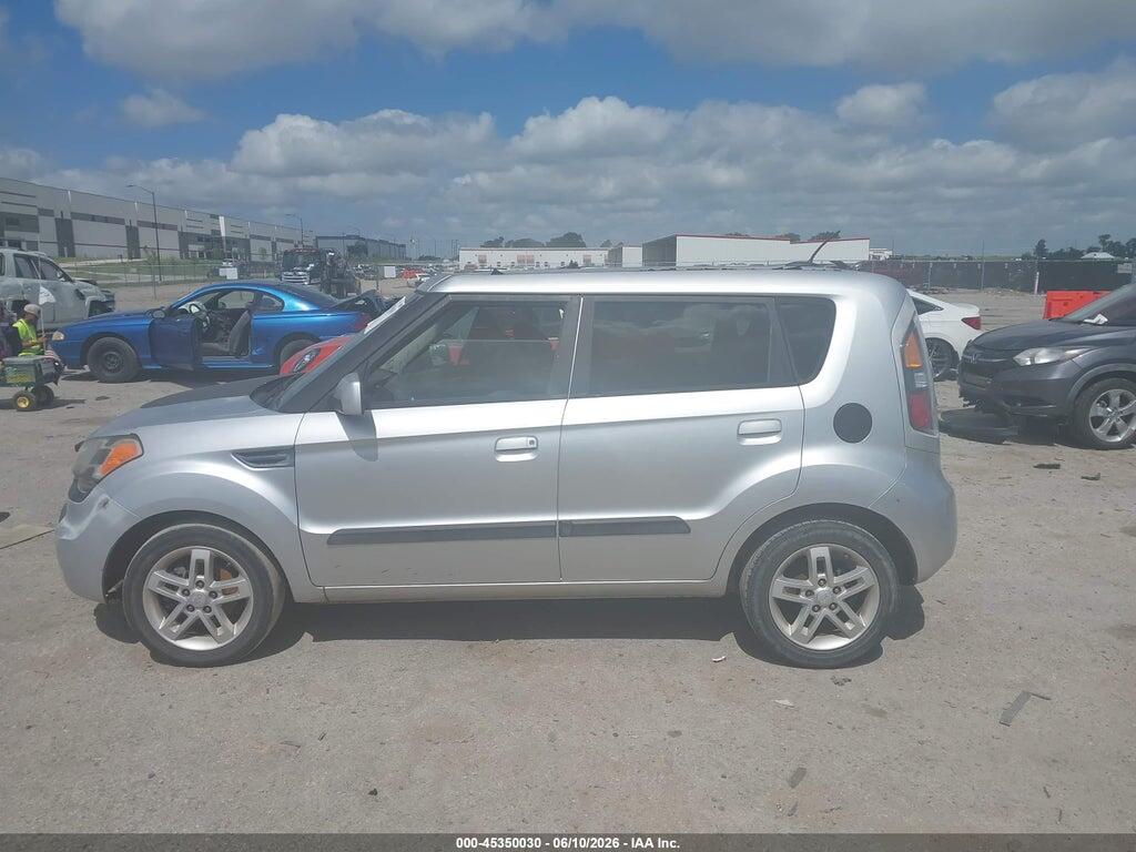 KNDJT2A20A7051403 2010 KIA SOUL photo no. 8