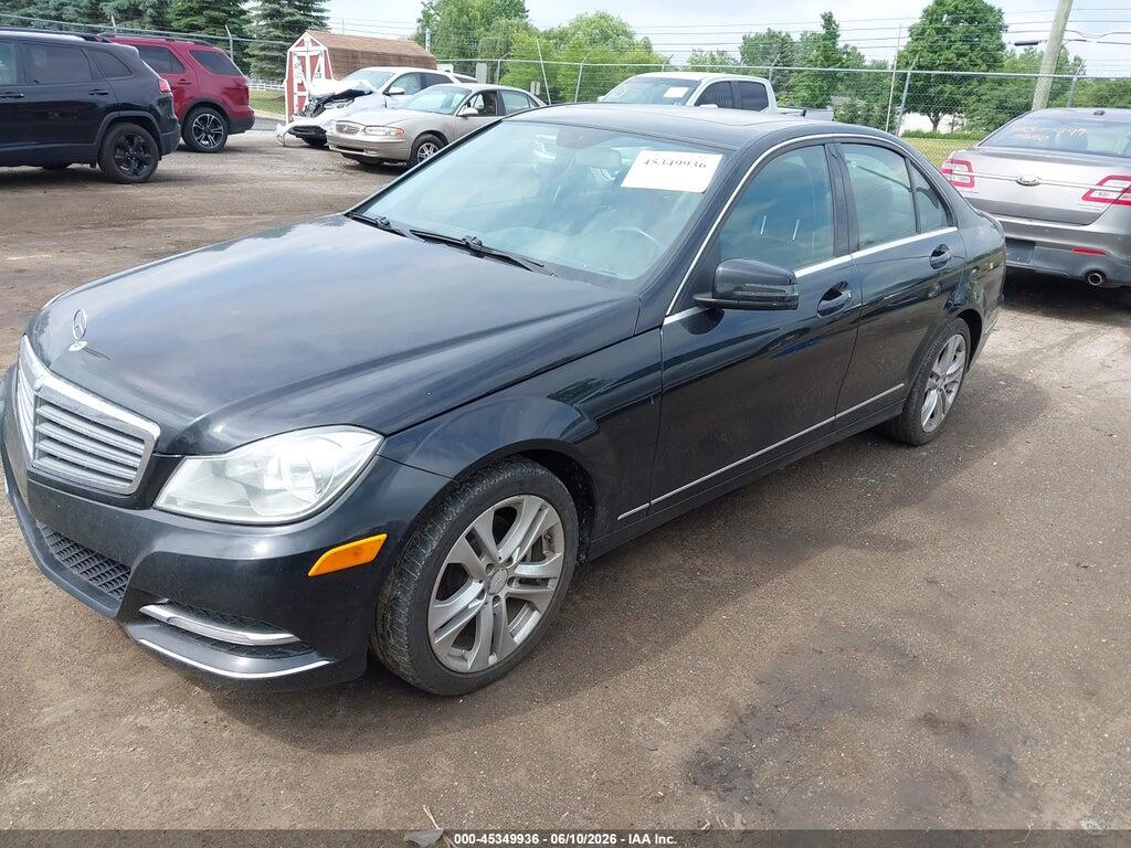 WDDGF8BB9CA656051 2012 MERCEDES-BENZ C 300 photo no. 2