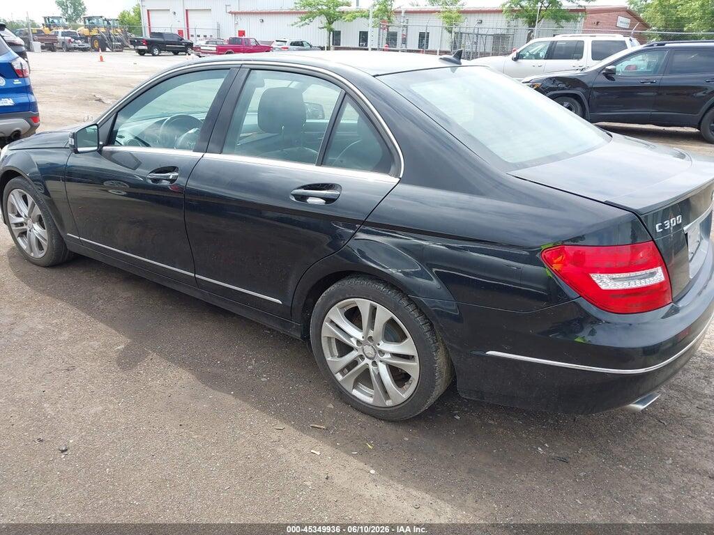 WDDGF8BB9CA656051 2012 MERCEDES-BENZ C 300 photo no. 3