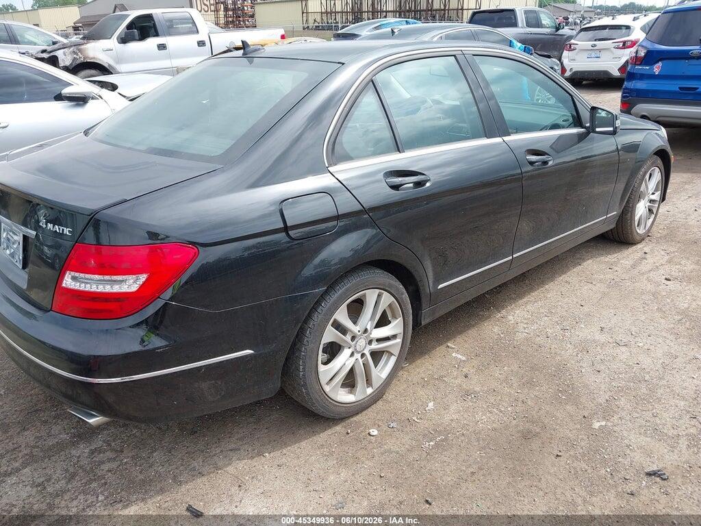WDDGF8BB9CA656051 2012 MERCEDES-BENZ C 300 photo no. 4