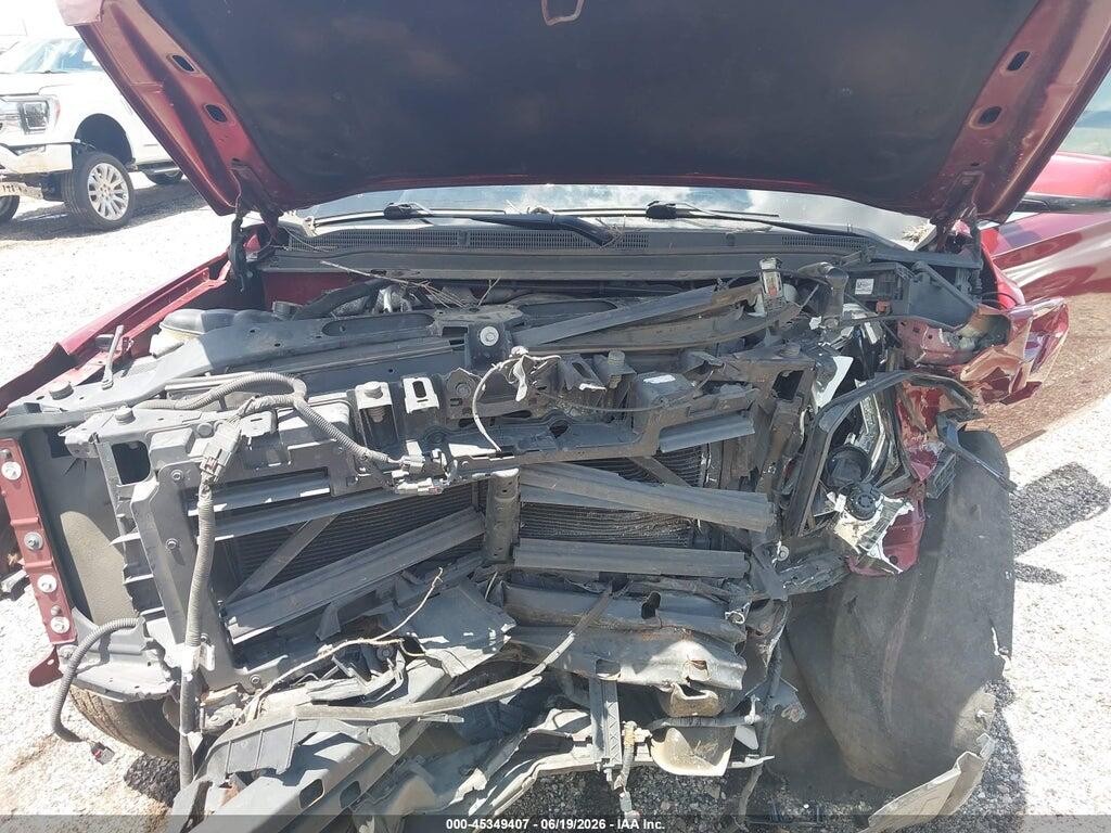 1GKS2GKC8HR197935 2017 GMC YUKON XL photo no. 10