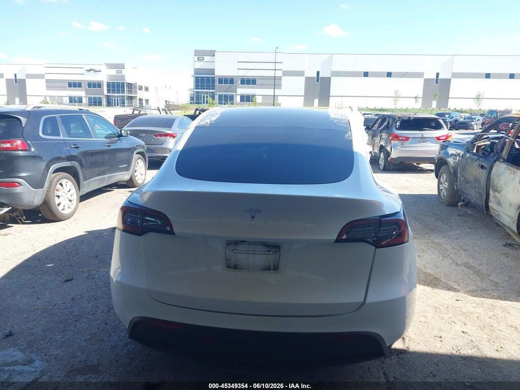 7SAYGDEDXRF113389 2024 TESLA MODEL Y photo no. 8