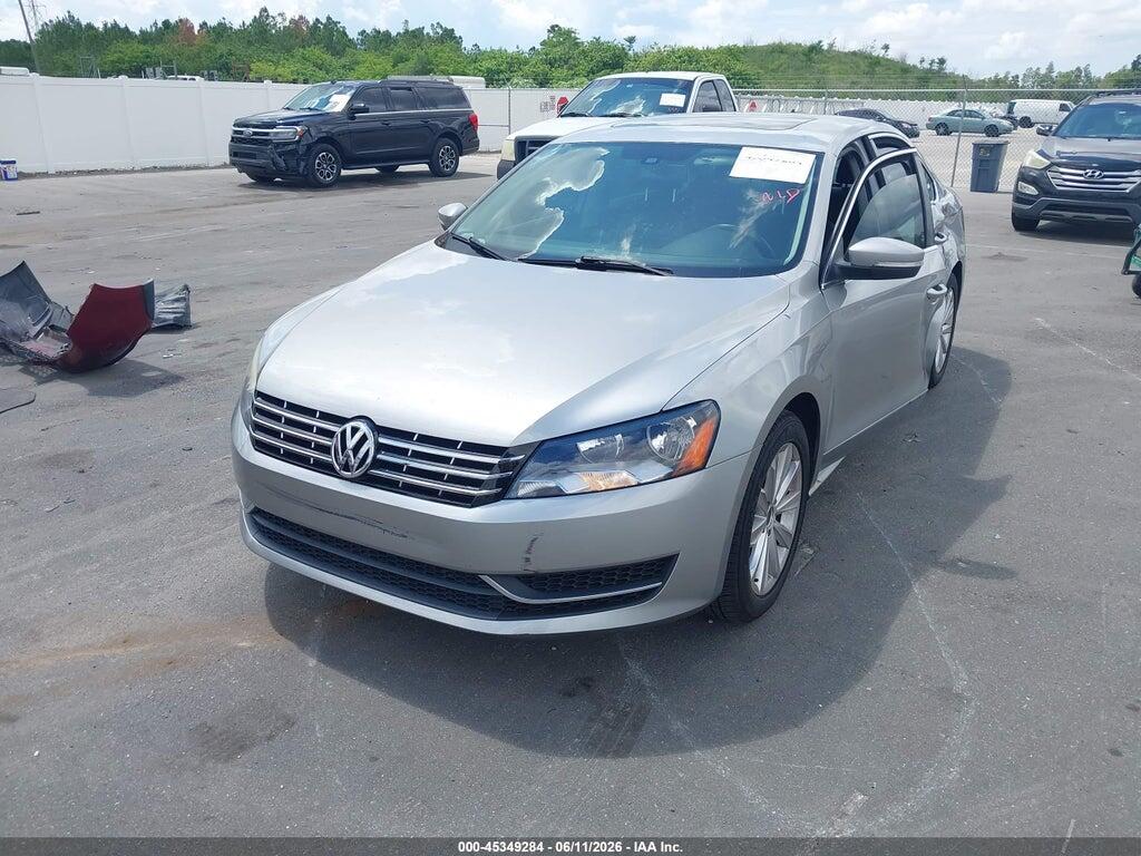 1VWCH7A3XDC015632 2013 VOLKSWAGEN PASSAT photo no. 2