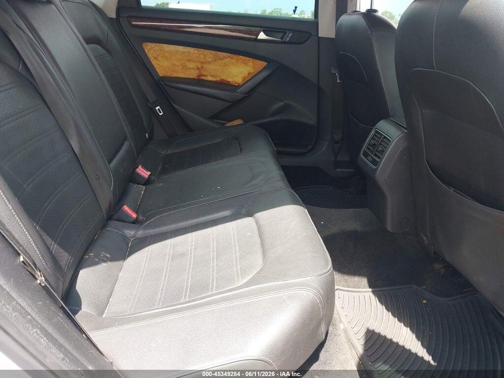 1VWCH7A3XDC015632 2013 VOLKSWAGEN PASSAT photo no. 8