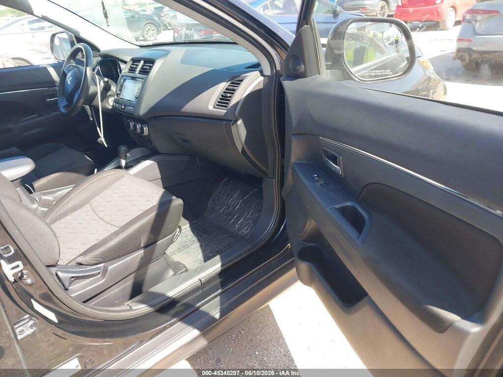 JA4AR3AU0LU004621 2020 MITSUBISHI OUTLANDER SPORT photo no. 4