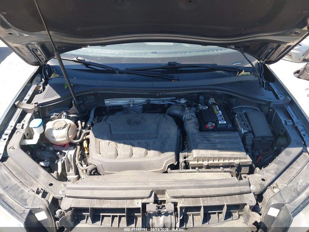 3VV2B7AX3JM113657 2018 VOLKSWAGEN TIGUAN photo no. 10
