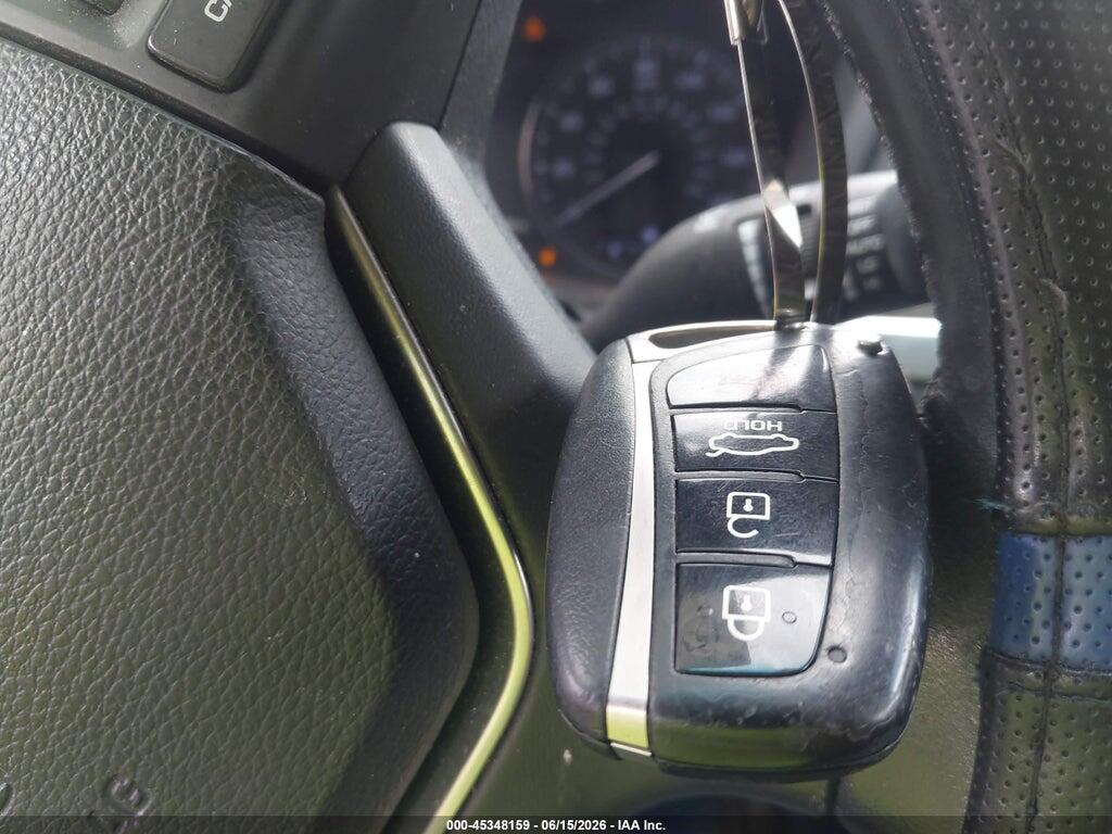 KMHGN4JF4FU079454 2015 HYUNDAI GENESIS photo no. 11