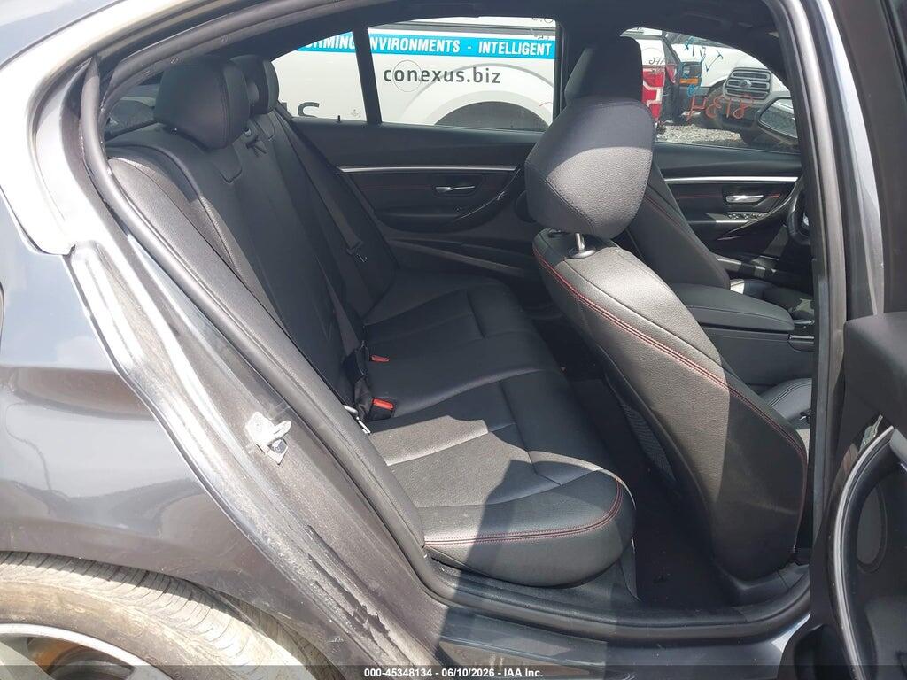WBA8D9C59JEM32686 2018 BMW 330I photo no. 8