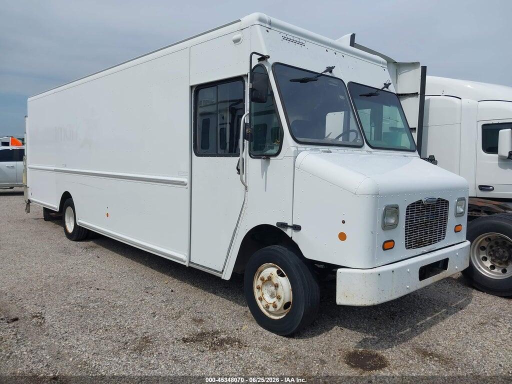 4UZAC3DV8DCFF6820 2013 FREIGHTLINER CHASSIS photo no. 1