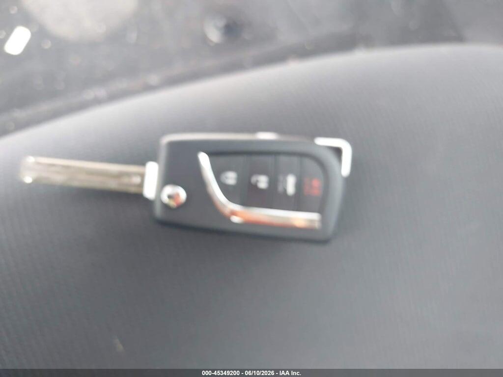 5YFEPMAE2NP281797 2022 TOYOTA COROLLA photo no. 11