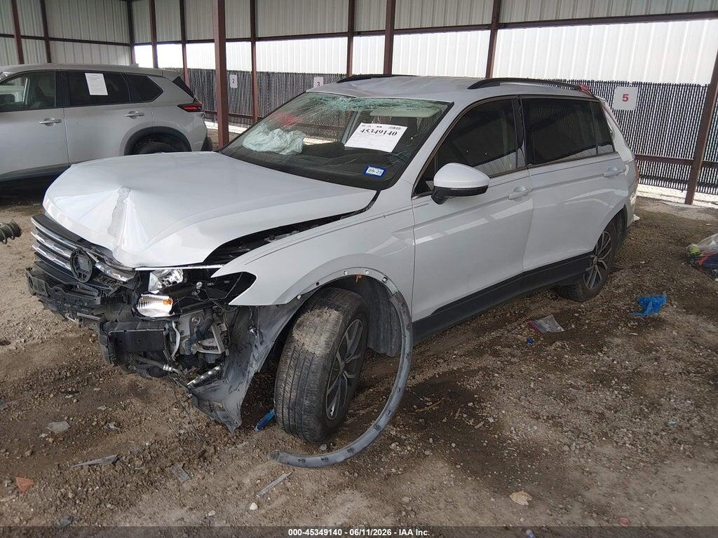 3VV3B7AX5KM050437 2019 VOLKSWAGEN TIGUAN photo no. 2
