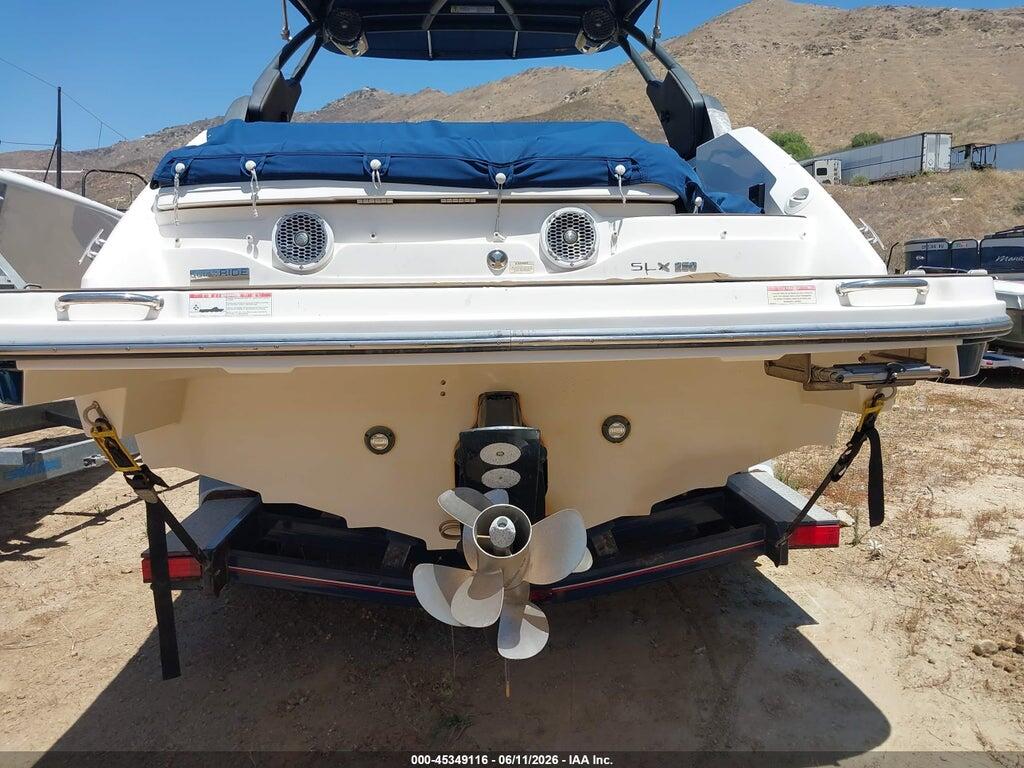 00000SERV2019K617 2017 SEA RAY 250 SLX photo no. 12