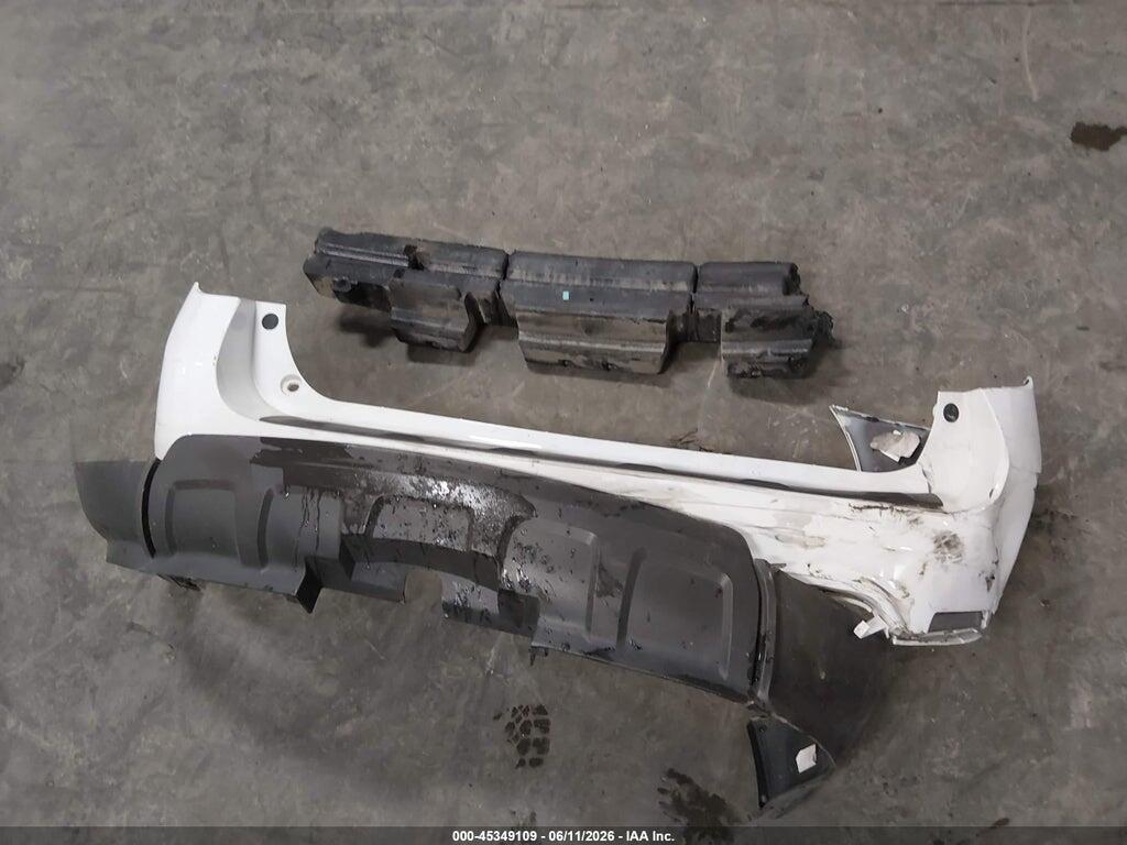 2CNALDEC1B6237575 2011 CHEVROLET EQUINOX photo no. 12
