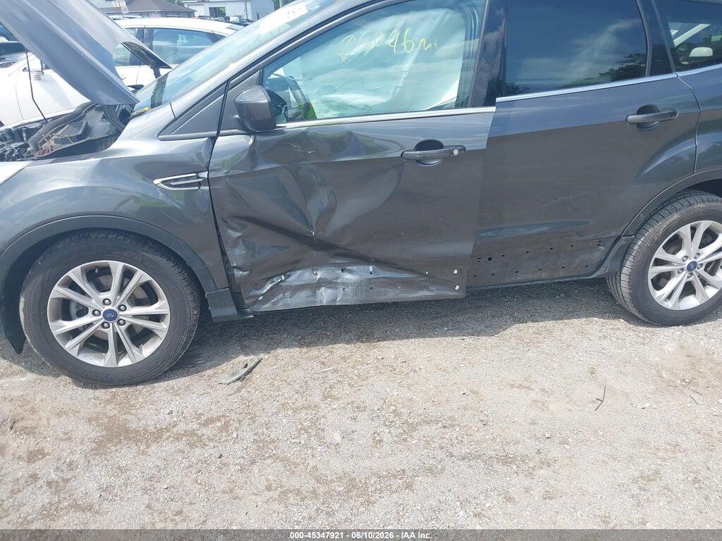 1FMCU0GDXJUC04207 2018 FORD ESCAPE photo no. 6