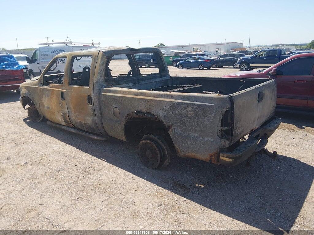 1FTNW21S64EA76976 2004 FORD F-250 photo no. 3