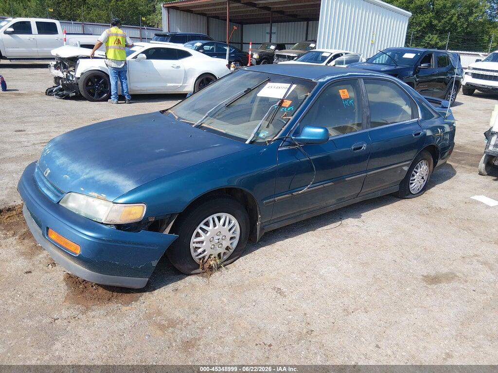 JHMCD5643RC018592 1994 HONDA ACCORD photo no. 2