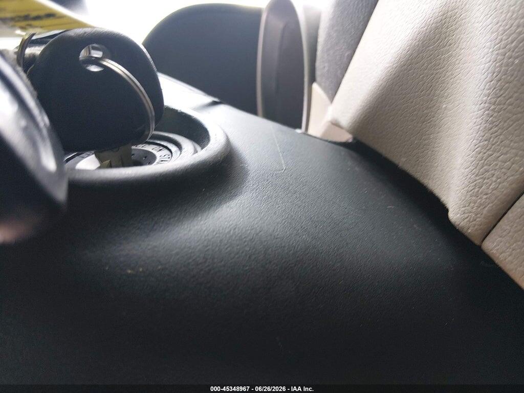 5NPDH4AE2EH482461 2014 HYUNDAI ELANTRA photo no. 11