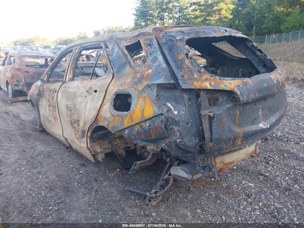 2GNAXUEV8K6241544 2019 CHEVROLET EQUINOX photo no. 3