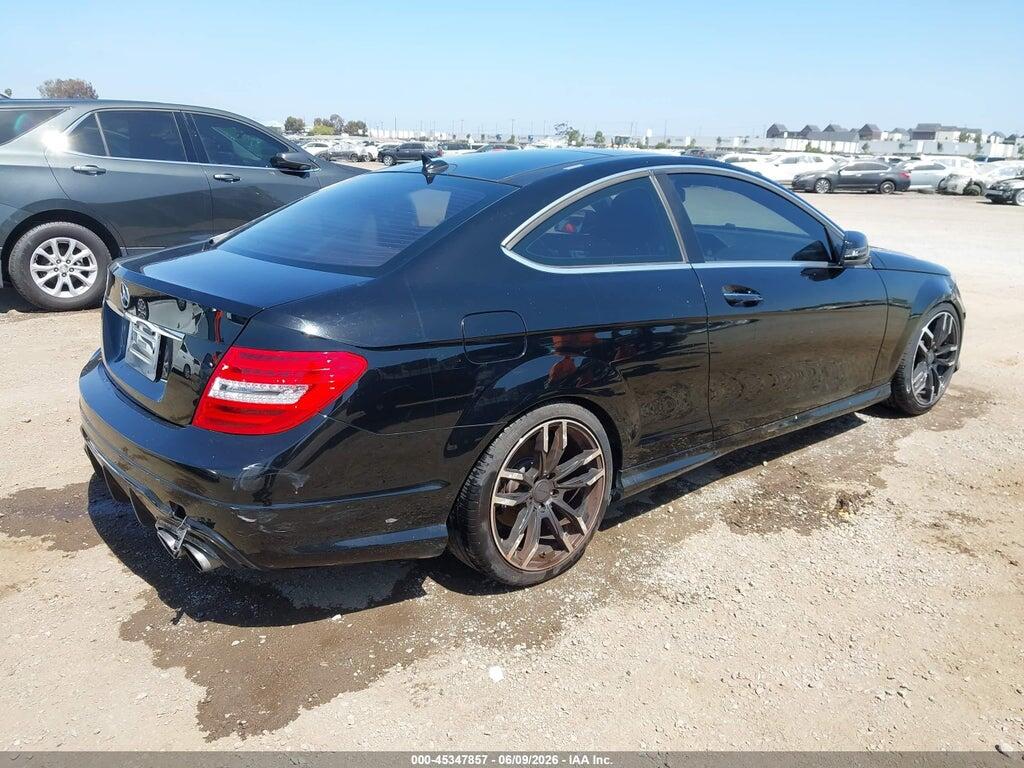 WDDGJ4HB0CF787662 2012 MERCEDES-BENZ C 250 photo no. 4