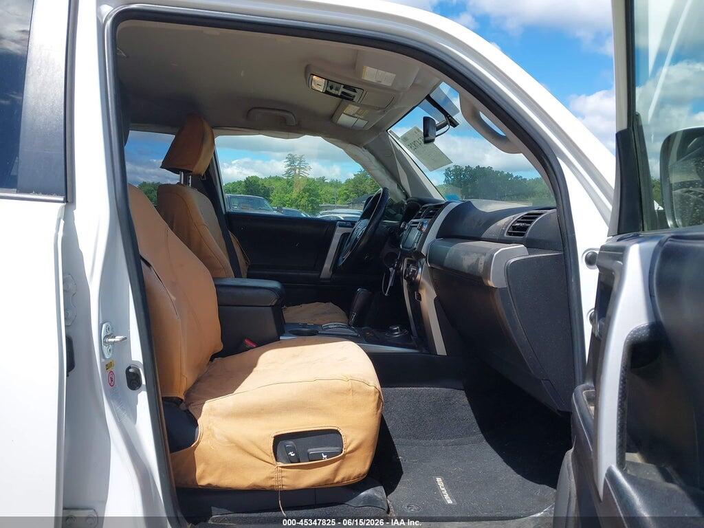 JTEBU5JR6K5642067 2019 TOYOTA 4RUNNER photo no. 5