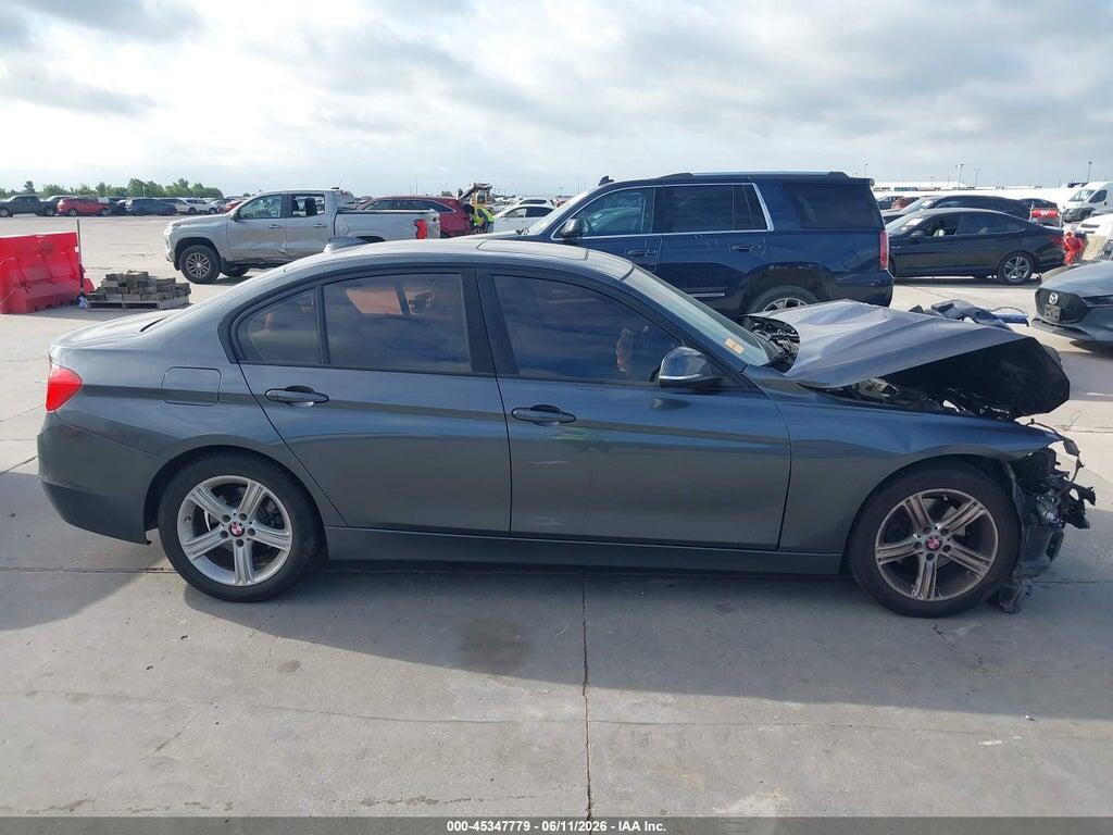 WBA3B1G50FNT01617 2015 BMW 320I photo no. 12