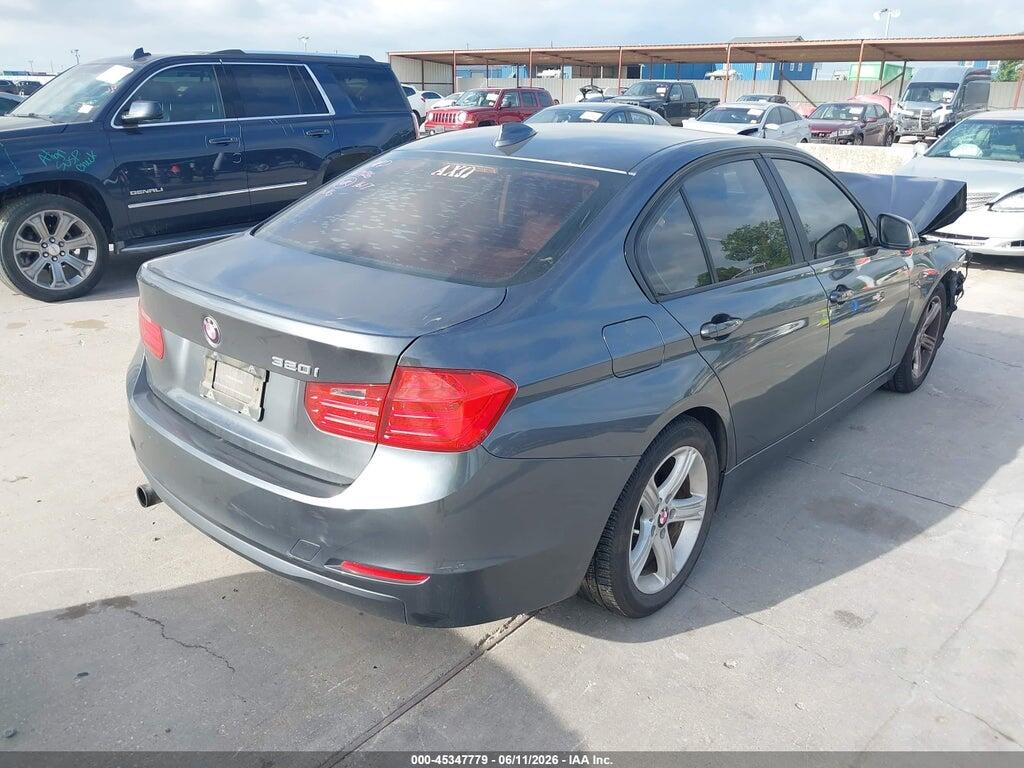 WBA3B1G50FNT01617 2015 BMW 320I photo no. 4