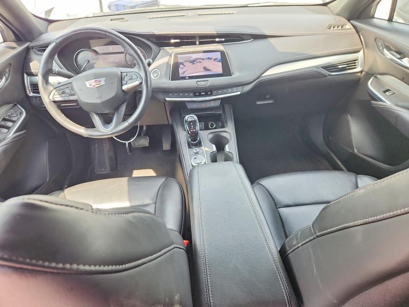 2023 CADILLAC XT4 PREMIUM LUXURY — Фото 8 из 14