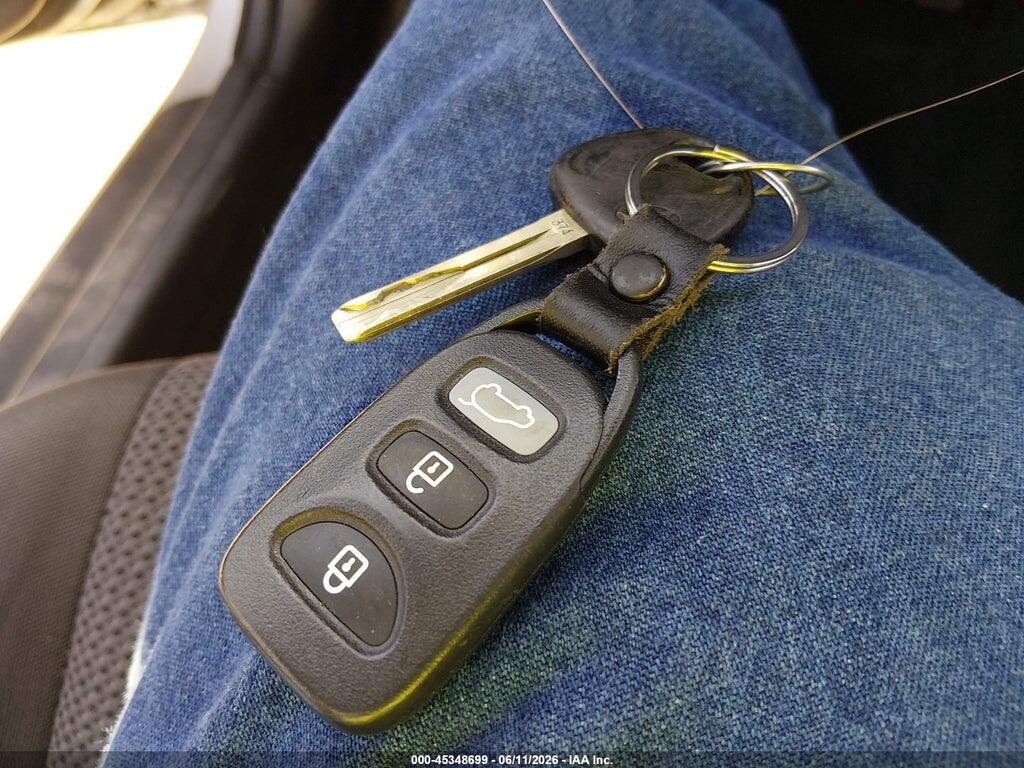 KMHDC8AE1CU137331 2012 HYUNDAI ELANTRA TOURING photo no. 11