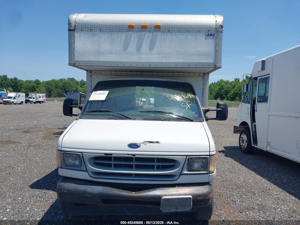 1FDWE35F22HB15368 2002 FORD E-350 CUTAWAY photo no. 12