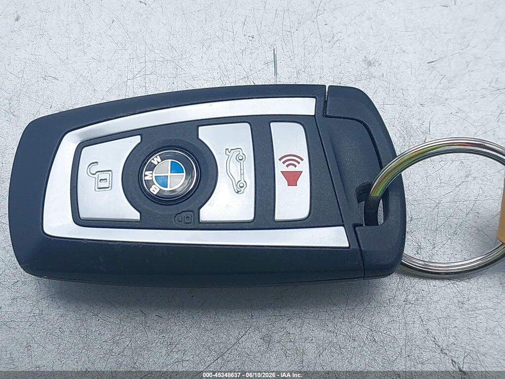 WBA3B9C58FF588848 2015 BMW 335I photo no. 11
