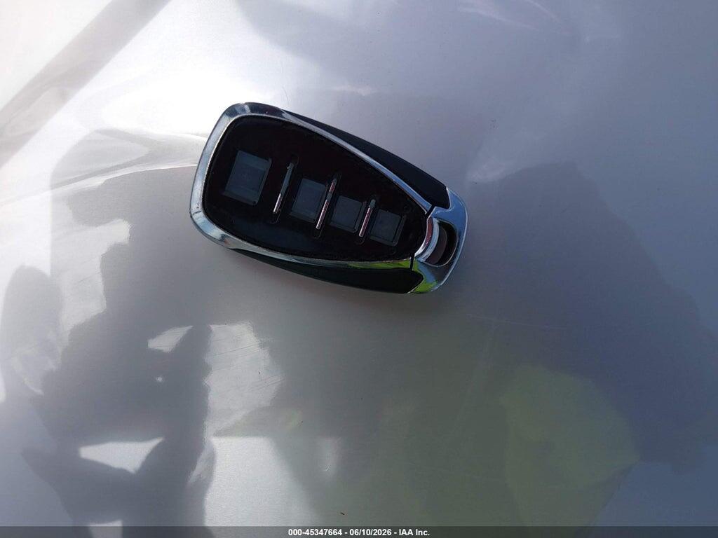 3GNCJLSB5KL350795 2019 CHEVROLET TRAX photo no. 11