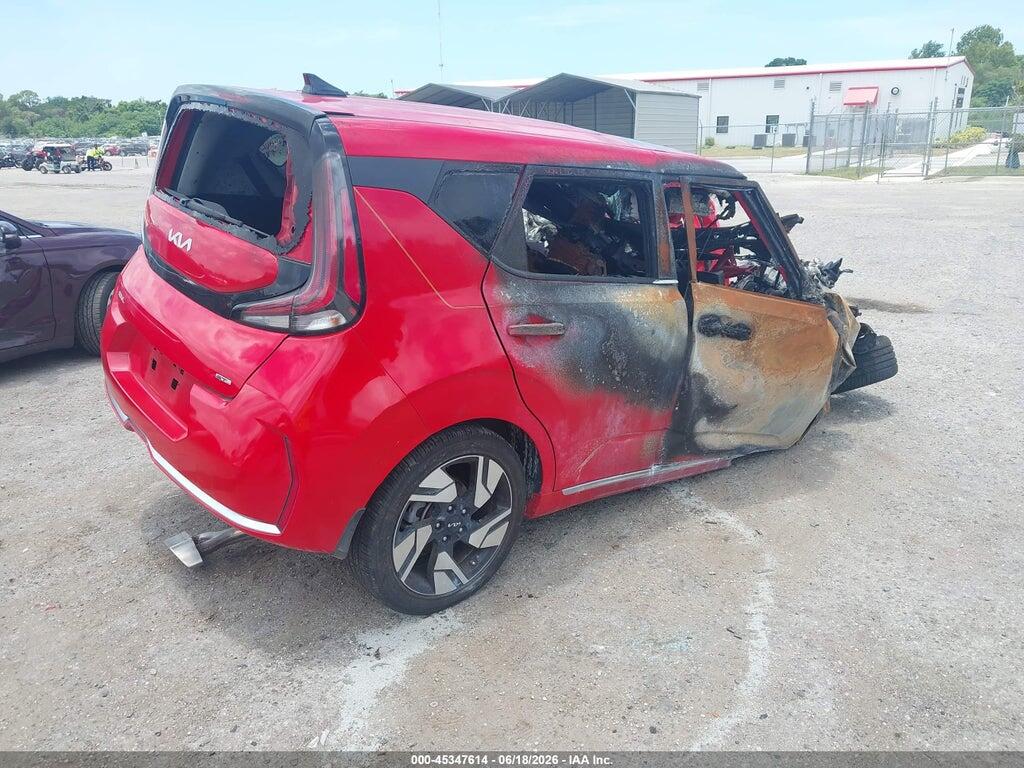 KNDJ53AU6S7264729 2025 KIA SOUL photo no. 4