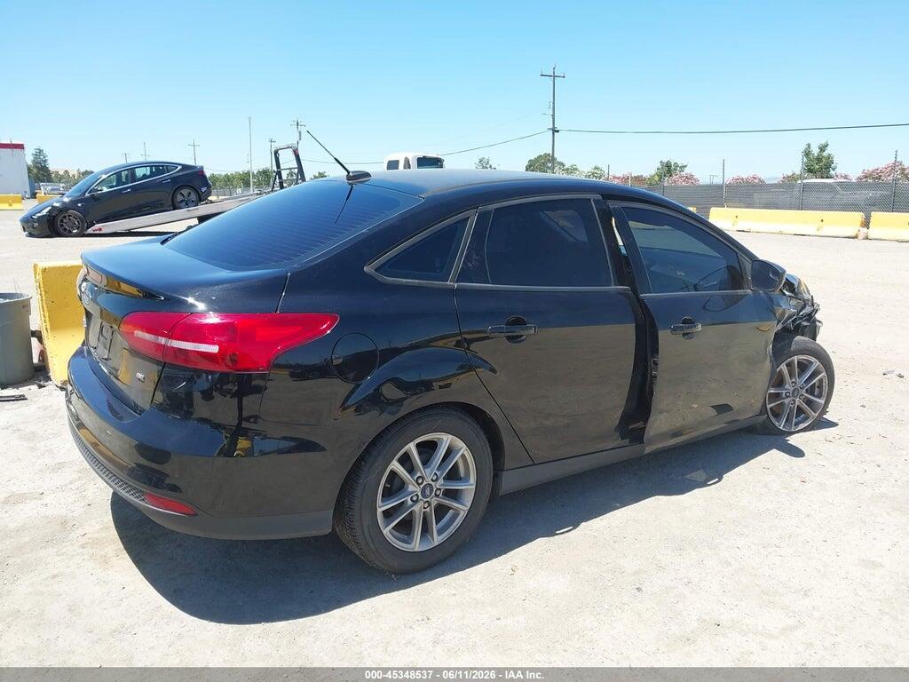 1FADP3F28JL316453 2018 FORD FOCUS photo no. 4