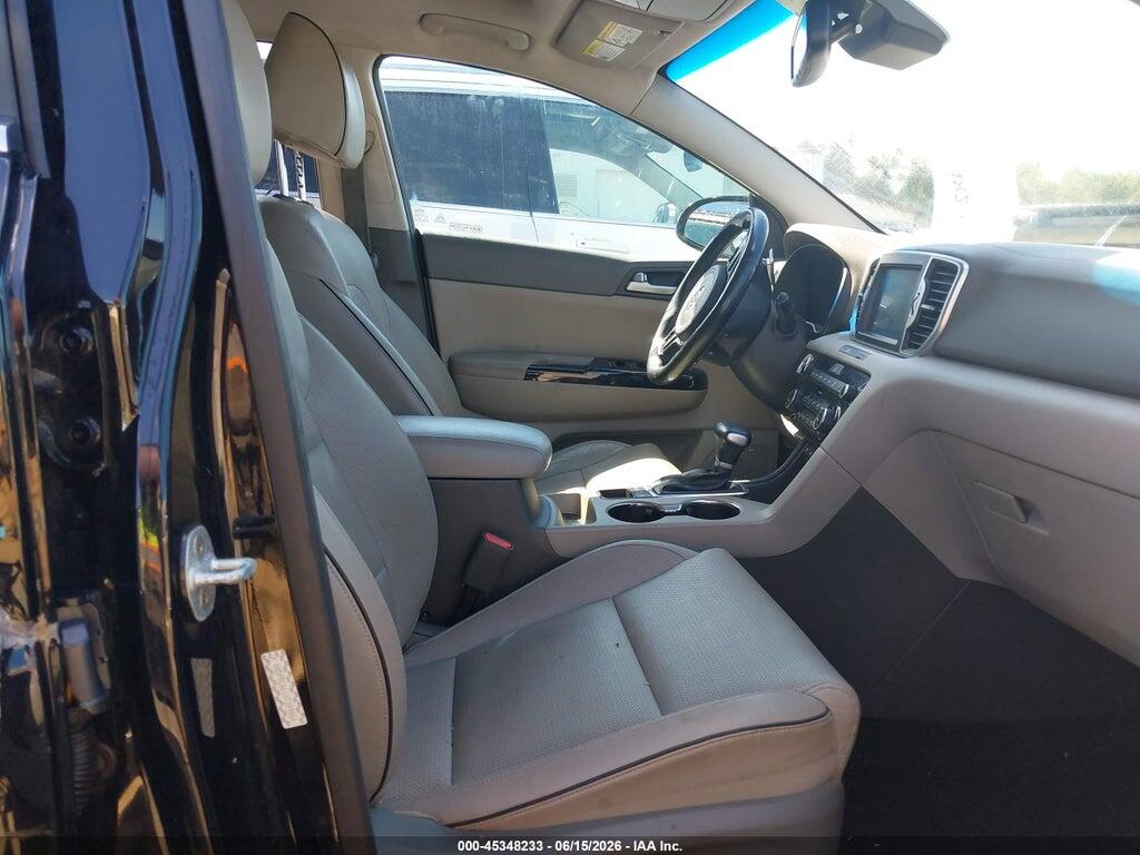 KNDPRCA61H7209064 2017 KIA SPORTAGE photo no. 5