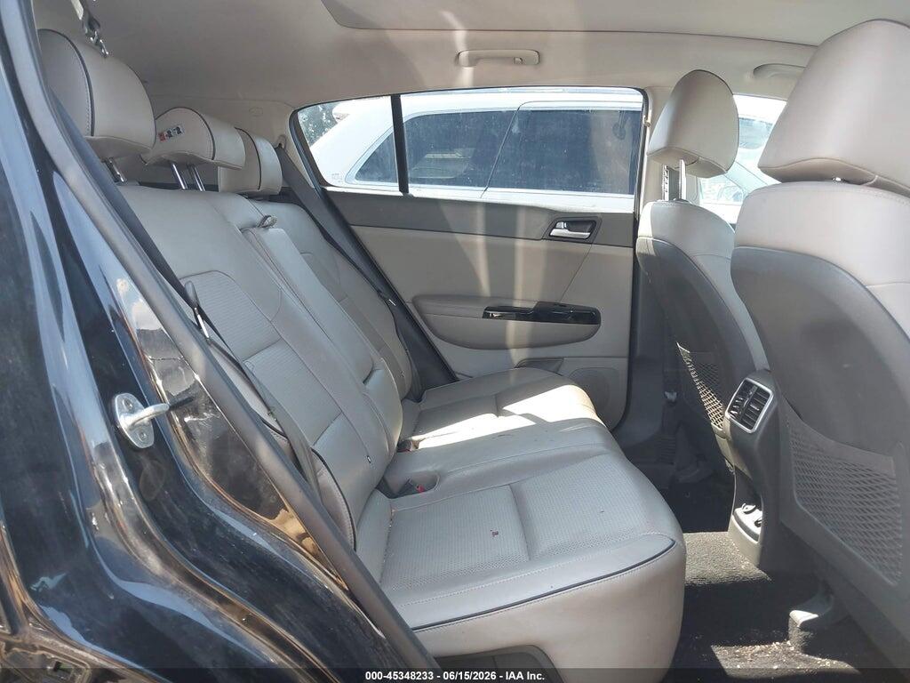 KNDPRCA61H7209064 2017 KIA SPORTAGE photo no. 8