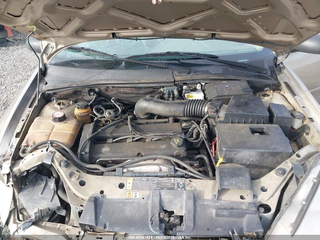1FAFP3430YW302933 2000 FORD FOCUS photo no. 10