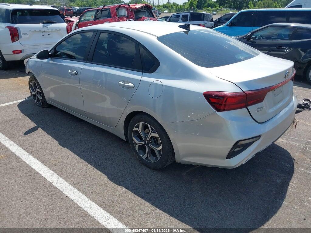 3KPF24AD3ME334503 2021 KIA FORTE photo no. 3