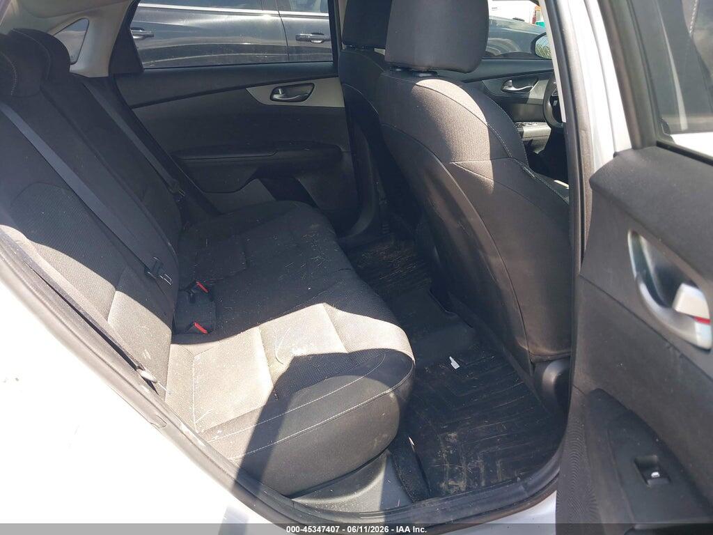 3KPF24AD3ME334503 2021 KIA FORTE photo no. 8