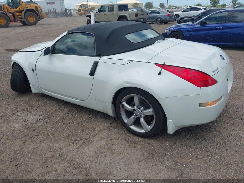 JN1BZ36A48M850091 2008 NISSAN 350Z photo no. 3
