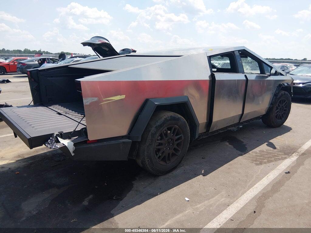 7G2CEHED0SA071982 2025 TESLA CYBERTRUCK photo no. 4