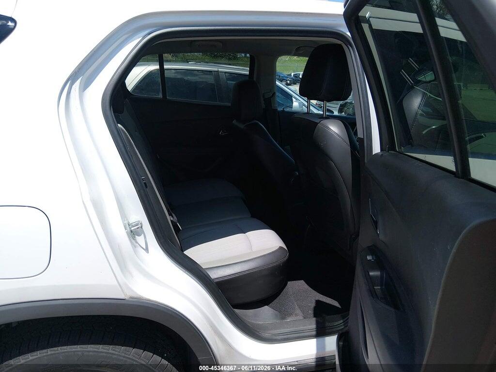 3GNCJPSB5GL130300 2016 CHEVROLET TRAX photo no. 8
