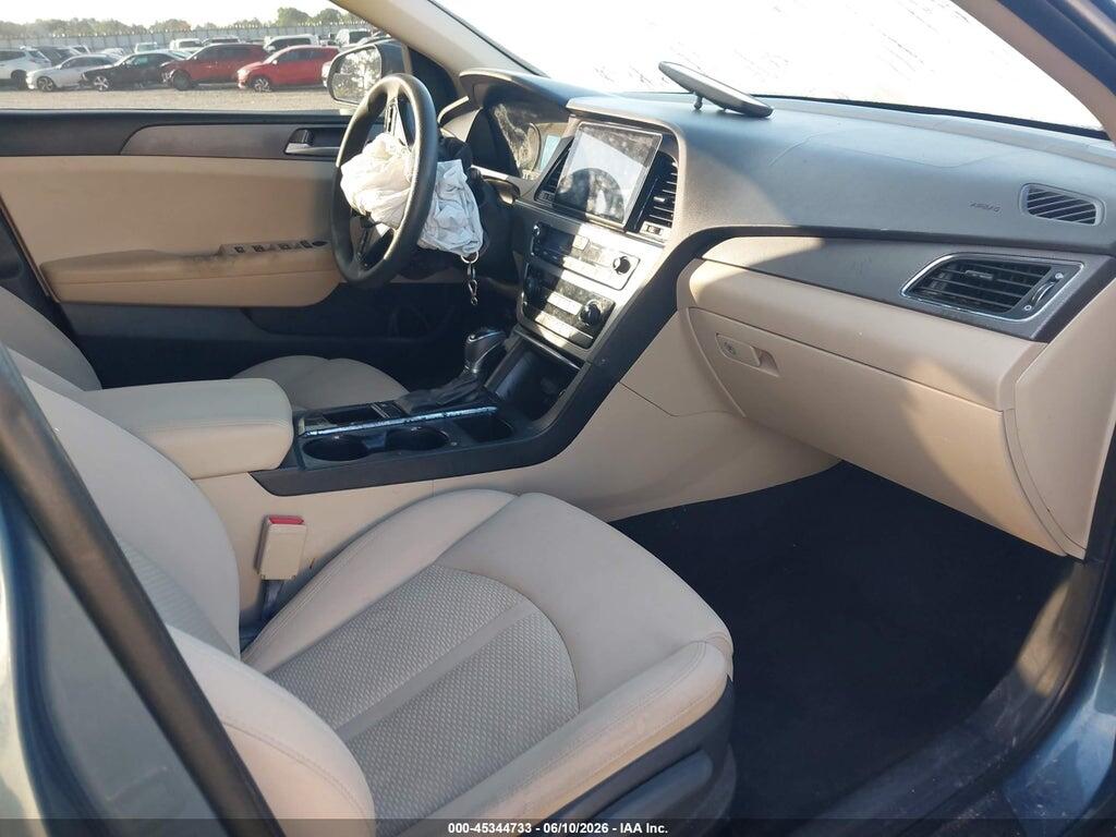 5NPE24AF2HH514649 2017 HYUNDAI SONATA photo no. 5