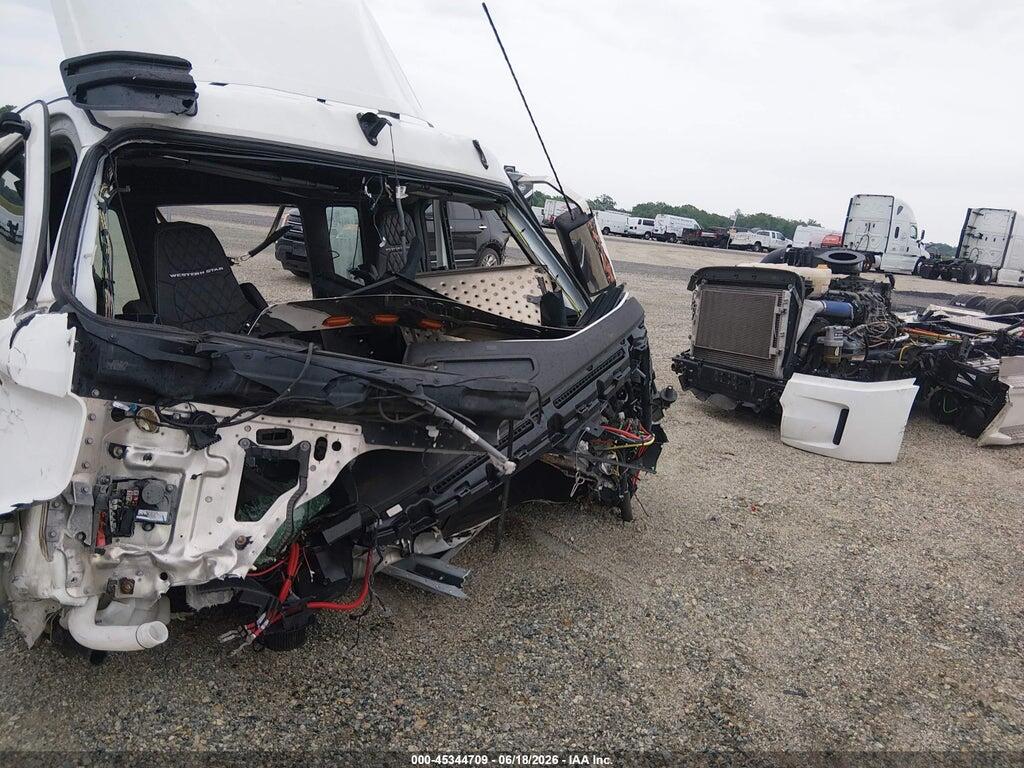 3BHJBZDR2RDVG7808 2024 WESTERN STAR/AUTO CAR 57X CHASSIS photo no. 12