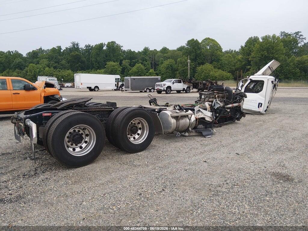 3BHJBZDR2RDVG7808 2024 WESTERN STAR/AUTO CAR 57X CHASSIS photo no. 4