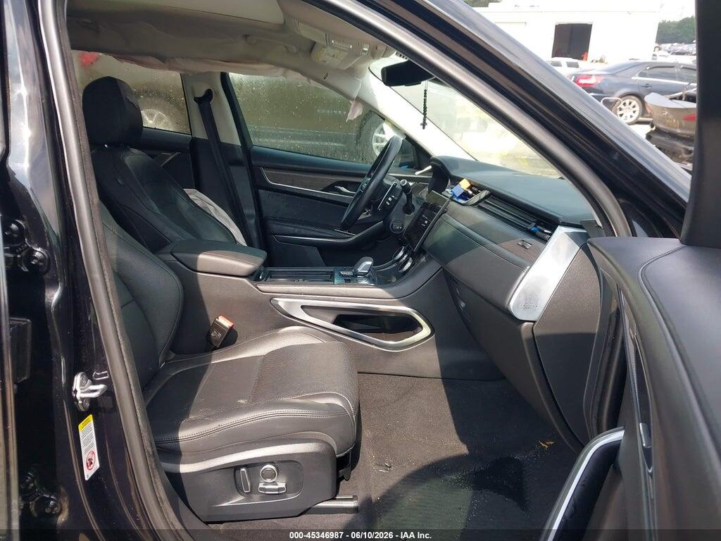 SADCJ2EX7MA671262 2021 JAGUAR F-PACE photo no. 5