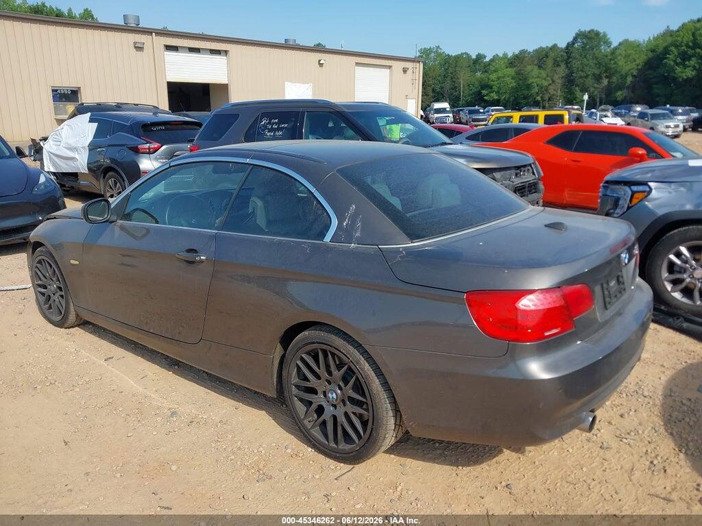 WBADX7C59BE743434 2011 BMW 335I photo no. 3