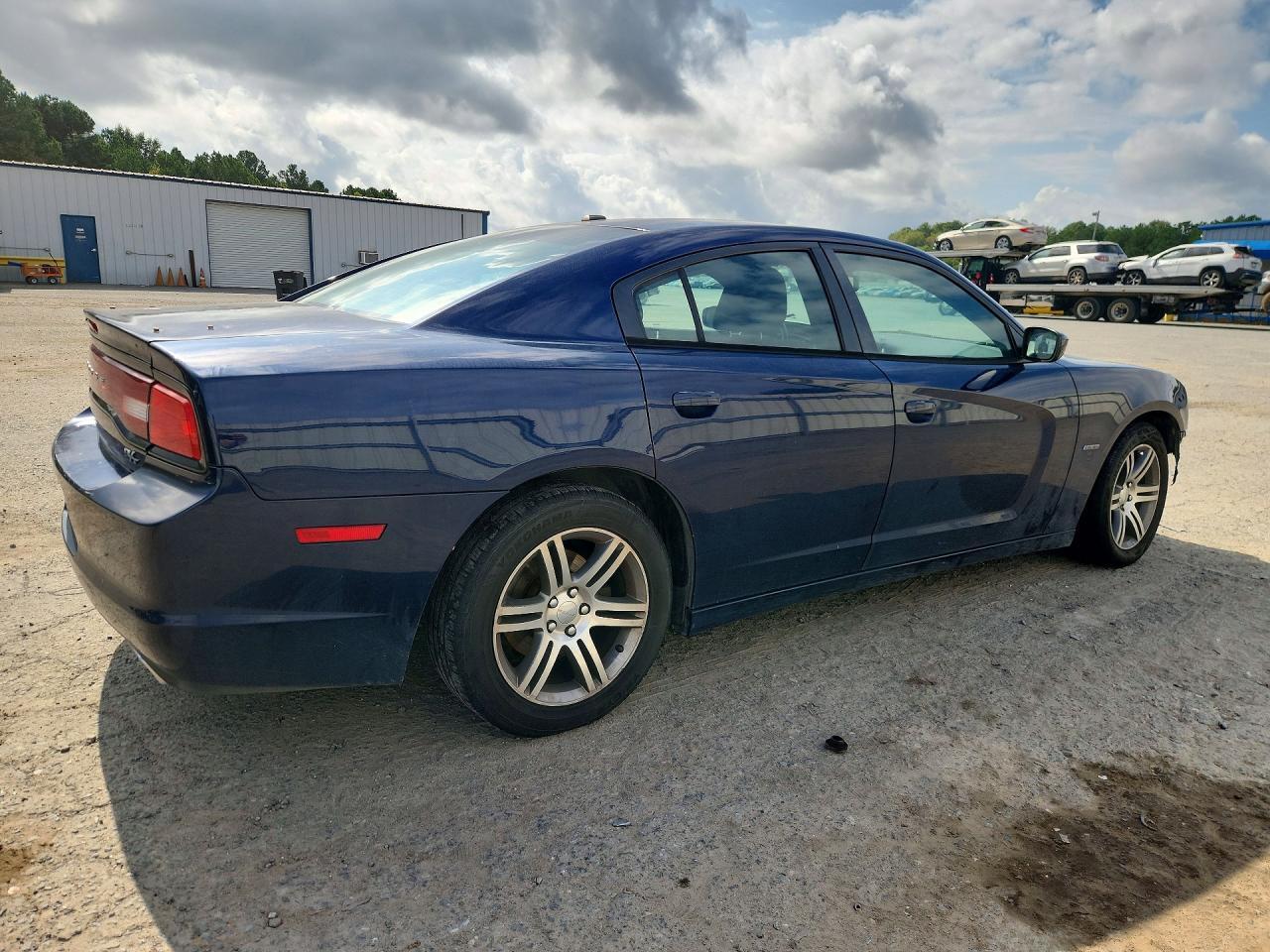 2013 DODGE CHARGER R/T — Фото 3 из 13