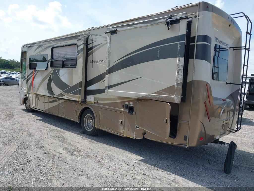 1F65F5DY0H0A02184 2017 FORD F53 THOR MOTOR HOME photo no. 3