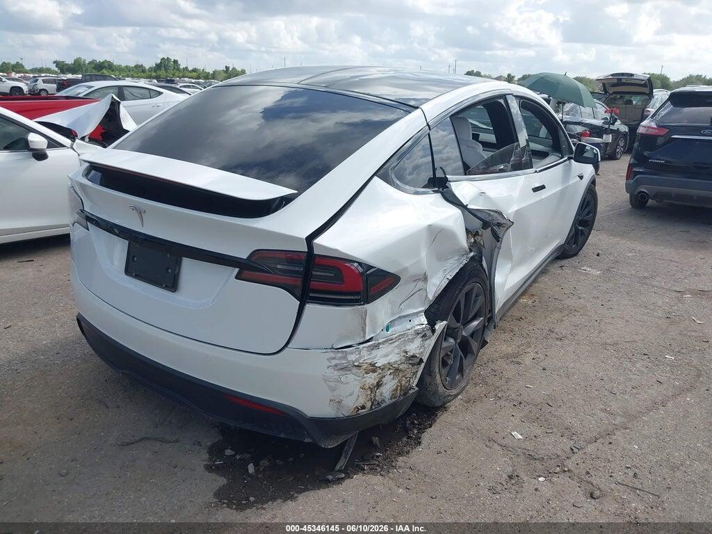 7SAXCBE53NF355729 2022 TESLA MODEL X photo no. 4