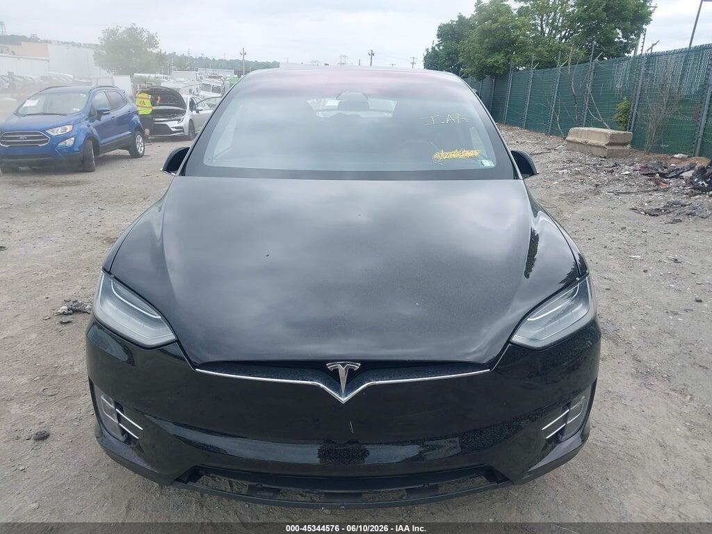 5YJXCDE28LF303668 2020 TESLA MODEL X photo no. 10